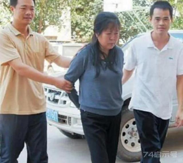 人贩子拐卖17岁高中女生反被女生卖掉，被强奸后还被判处无期徒刑