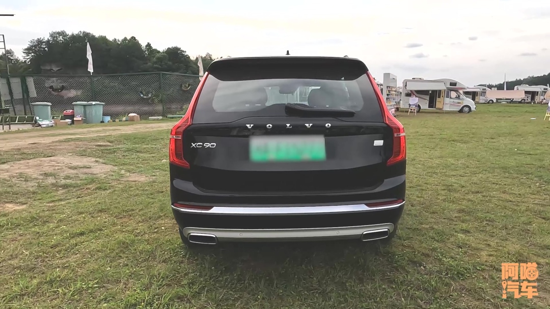 沃尔沃xc 90保修期_沃尔沃xc90_沃尔沃xc系列和v系列区别