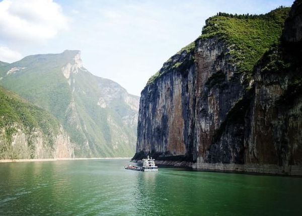 重庆旅游景点_华西村旅游有哪些景点_长岛旅游攻略必玩的景点